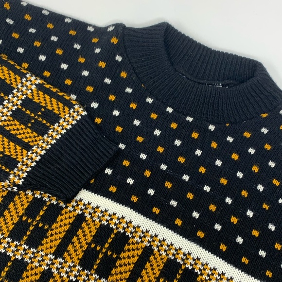 American Pride Sweaters - Vintage American Pride Women’s Sweater Mock Neck Black/Gold/White Sz Large S0